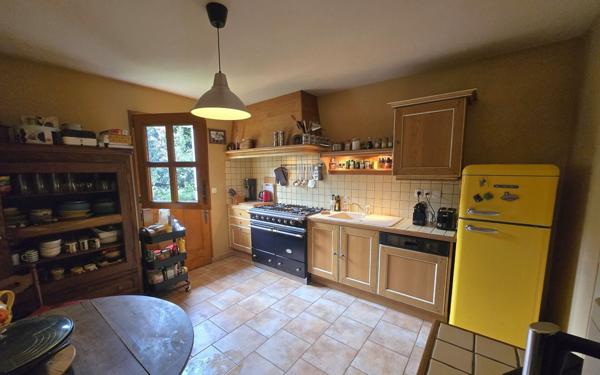 Maison à vendre    5 pièces • 144,85 m2 Crozet