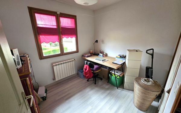 Maison à vendre    5 pièces • 144,85 m2 Crozet