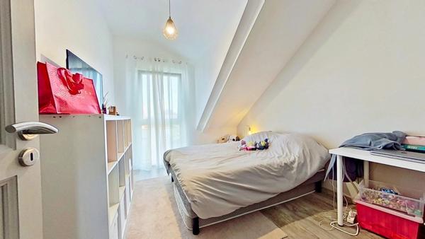 Maison moderne 236 m² – Piscine chauffée – Suite parentale – AUGNY