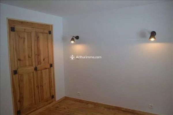 Location Maison 3 pièces 95 m2 à Verrières