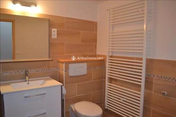 Location Maison 3 pièces 95 m2 à Verrières