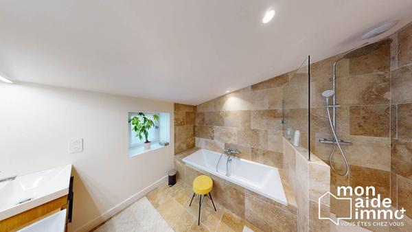 Magnifique Bastide de 250 m² avec 9000 m² de terrain, piscine et salle de crossfit