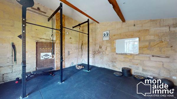 Magnifique Bastide de 250 m² avec 9000 m² de terrain, piscine et salle de crossfit