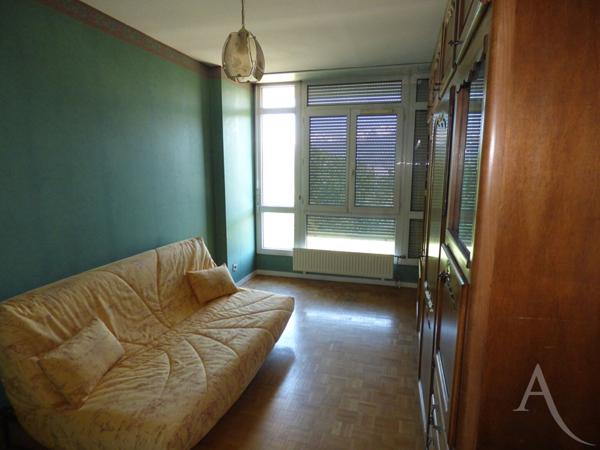 Appartement Fontaine 4 pièce(s) 104 m2