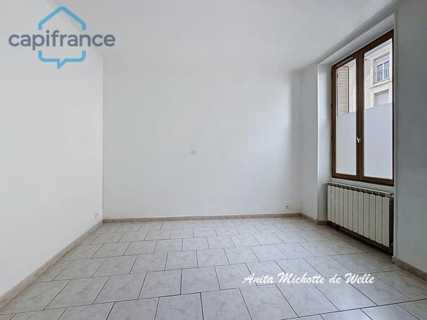 Appartement à vendre 3 pièces 84 m2 ALES (30)