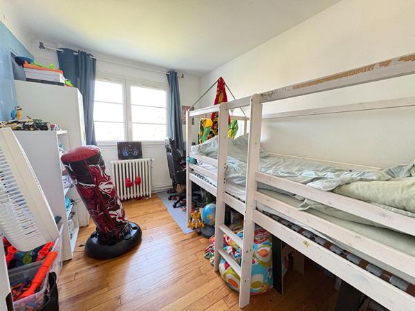 Maison indépendante Alsace Lorraine 3 chambres + bureau 539 000 € ** - Référence 2042