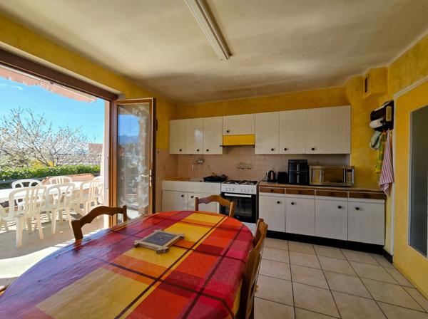 Maison individuelle avec terrain constructible