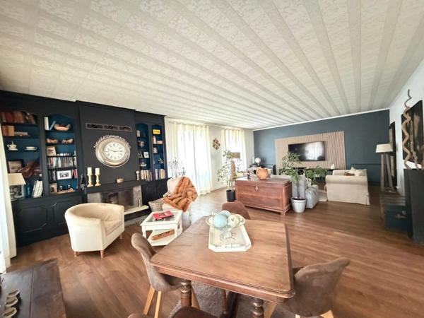 Vente Maison 11 pièces 350 m2 à Germigny-sur-Loire