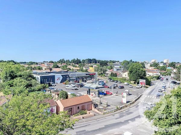 Appartement T4 à vendre  4 pièces - 78,19 m2 REZE - 44