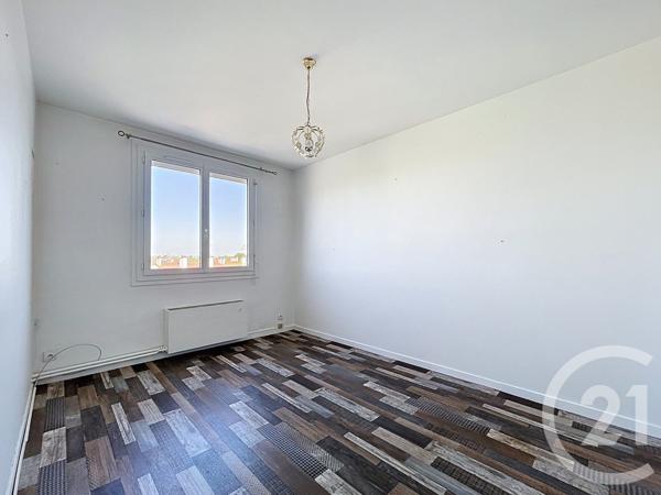 Appartement T4 à vendre  4 pièces - 78,19 m2 REZE - 44