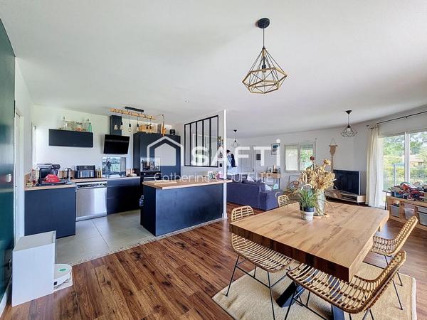 Calme absolu pour cette jolie maison avec vue, 4  chambres