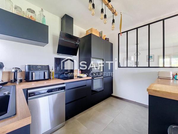 Calme absolu pour cette jolie maison avec vue, 4  chambres
