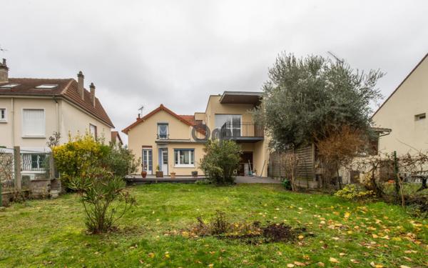 Maison à vendre    4 pièces •  Thiais