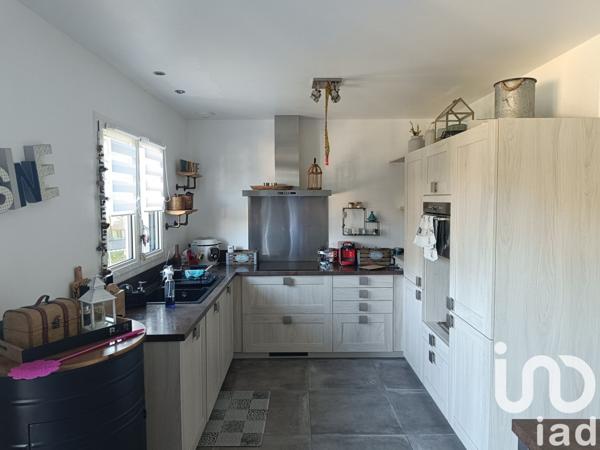 Maison à vendre 5 pièces 100 m² Saint-Martin-Valmeroux