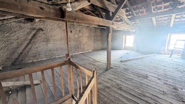 À découvrir au cœur de Fumel 120 m² à restaurer !