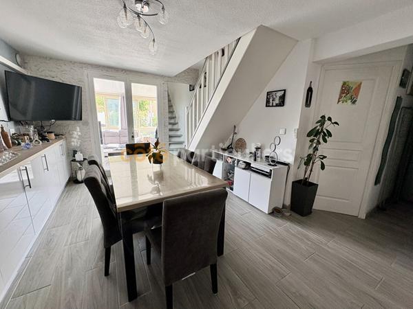 Vente
                Maison55,38 m² - 4 Pièces -
                    NARBONNE (11100)