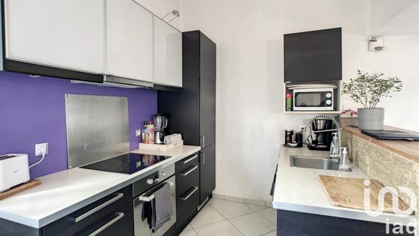 Maison à vendre 4 pièces 83 m² La Tour-d'Aigues