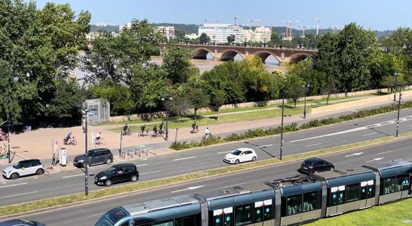 33000 Bordeaux - Immeuble Bordeaux 232.54 m2 à vendre