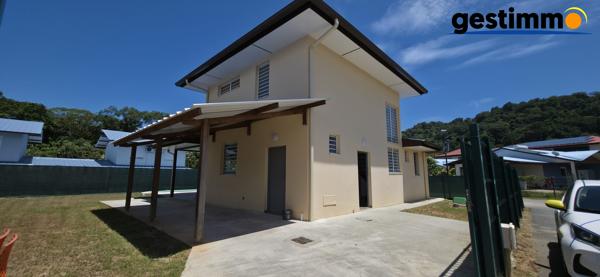 Maison duplex T4 - REMIRE MONTJOLY