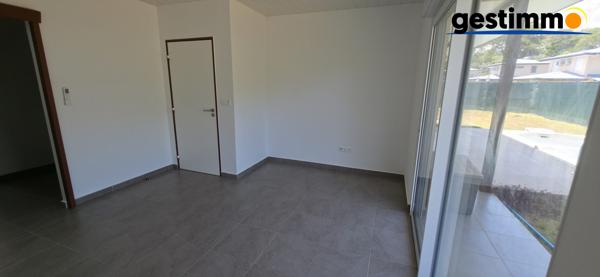 Maison duplex T4 - REMIRE MONTJOLY