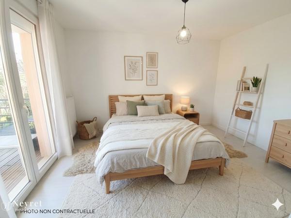 Rare !!! Maison de plain pied de 130 m² sur 1500 m² de terrain, 5 chambres