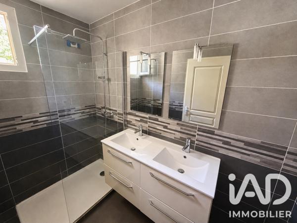 Maison à vendre 5 pièces 126 m² Nîmes
