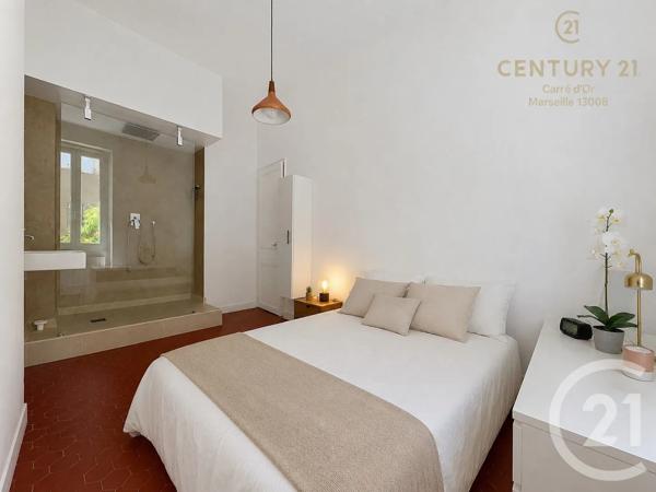 Appartement T3 à vendre  3 pièces - 46,91 m 2   MARSEILLE  - 13008