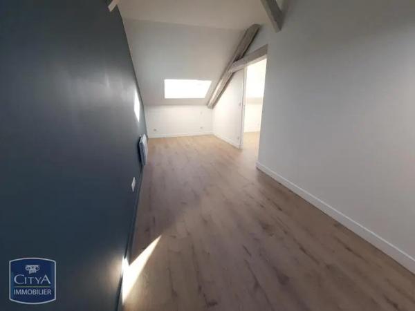 Appartement à louer 2 pièces 46.2m² Pau (64000)