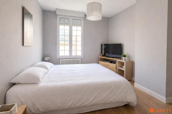 Hyper centre - 3-4 chambres - Beau jardin