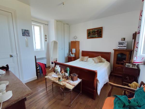 À vendre - Maison, 4 pièces située à Chauvigny (86300)