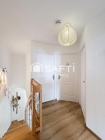 Duplex F3 avec vue mer centre ville des Avirons.