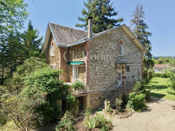 Proche de St-Foy-la-Grande - Magnifique propriété de charme de 5 chambres