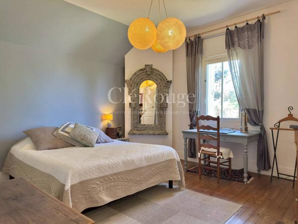Proche de St-Foy-la-Grande - Magnifique propriété de charme de 5 chambres