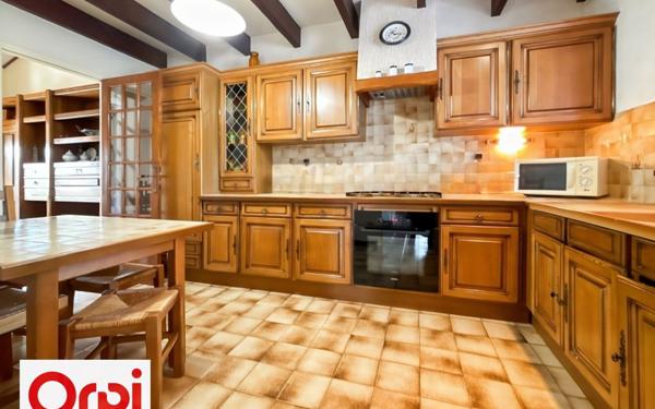 Maison à vendre    5 pièces • 140 m2 Sauvian