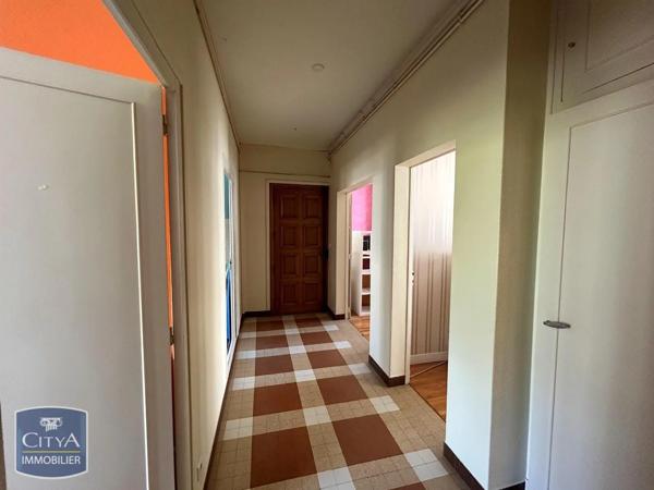 Appartement à louer 3 pièces 78.23m² Tours (37000)