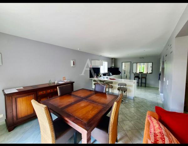 Maison Idron 6 pièce(s) et garage