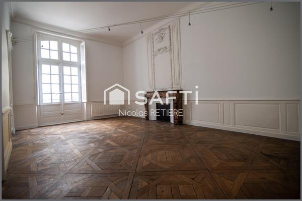 Bureau d'Exception 200 m2 8 pièces