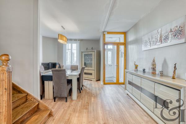 Maison de ville avec jardin et piscine à Casseneuil (Lot-et-Garonne, 47)