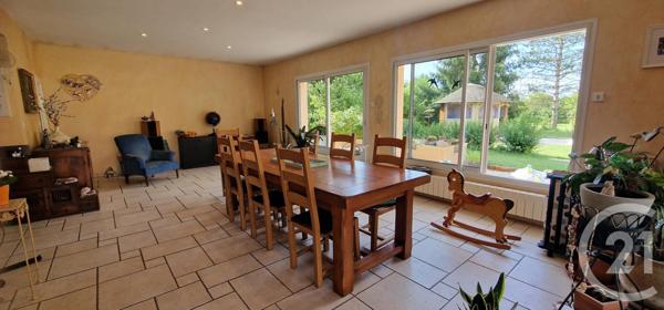 Maison à vendre  6 pièces - 200 m2 ABERGEMENT LA RONCE - 39