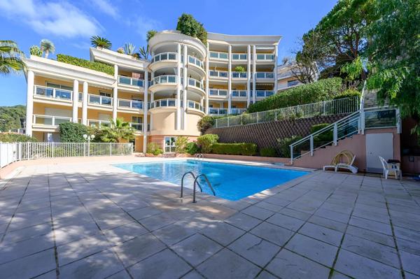 Appartement Le Cannet (Bréguière) 3p 93 m2 terrasse, garage, piscine