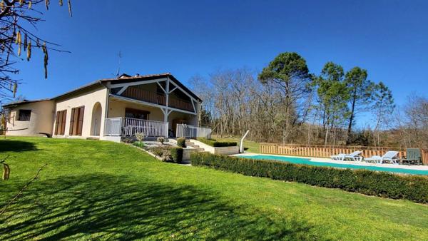 Maison d'architecte de 220 m² avec piscine chauffée sans vis-à-vis