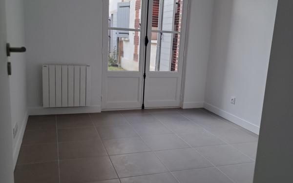 Appartement à louer    4 pièces •  Beauvais
