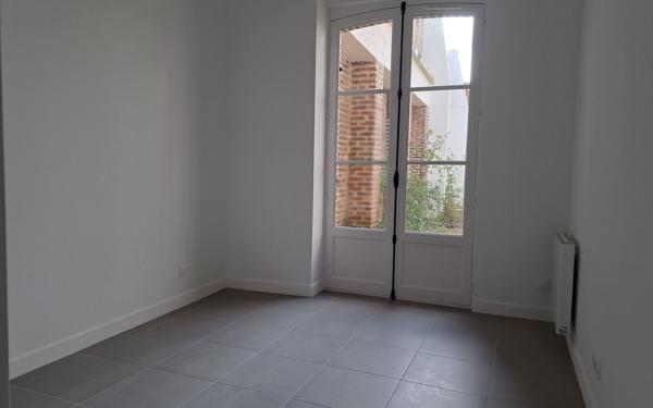 Appartement à louer    4 pièces •  Beauvais
