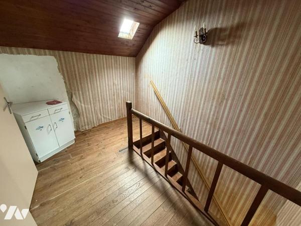 Maison à proximité immédiate du centre bourg avec garage