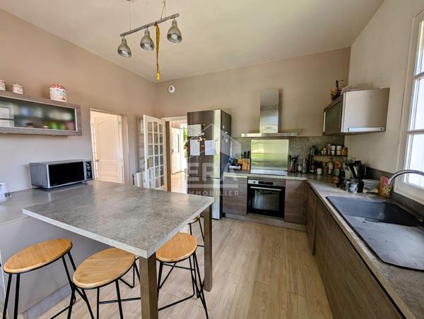 Superbe maison contemporaine de plain-pied ? 280 m² avec piscine