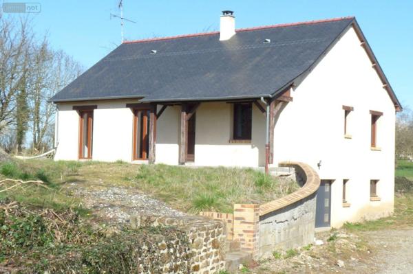 Maison à vendre à Ambrières-les-Vallées en Mayenne (53300), ref : 53075DLS25022