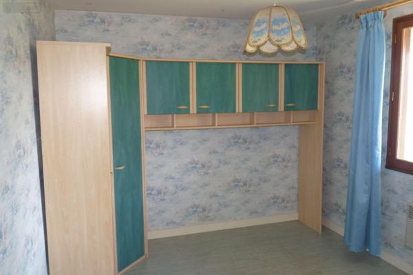 Maison à vendre à Ambrières-les-Vallées en Mayenne (53300), ref : 53075DLS25022