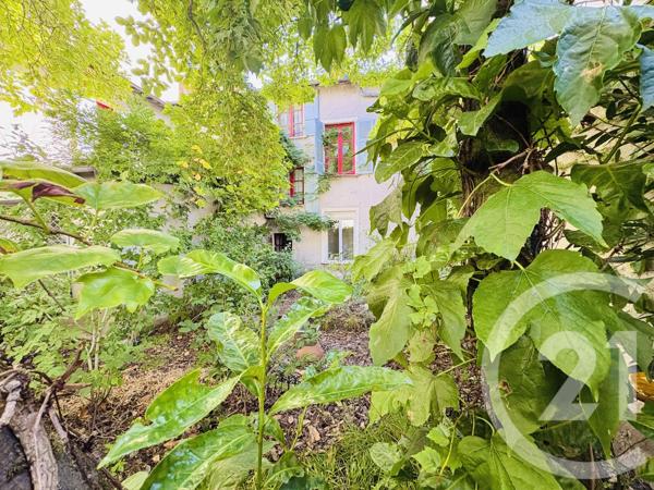 Immeuble à vendre  297,38 m 2   LIMOGES  - 87