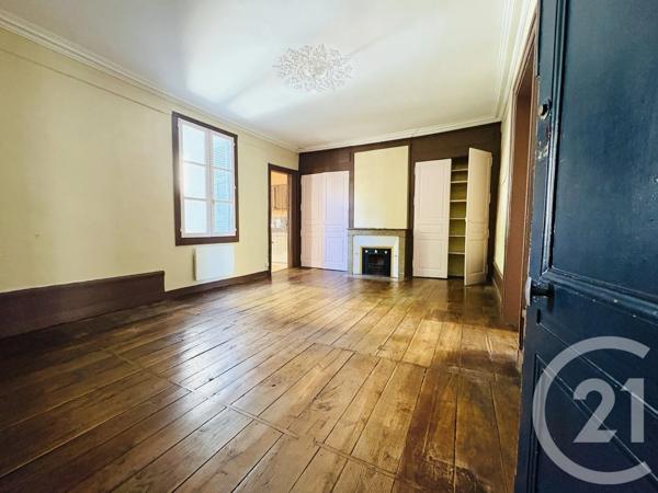 Immeuble à vendre  297,38 m 2   LIMOGES  - 87