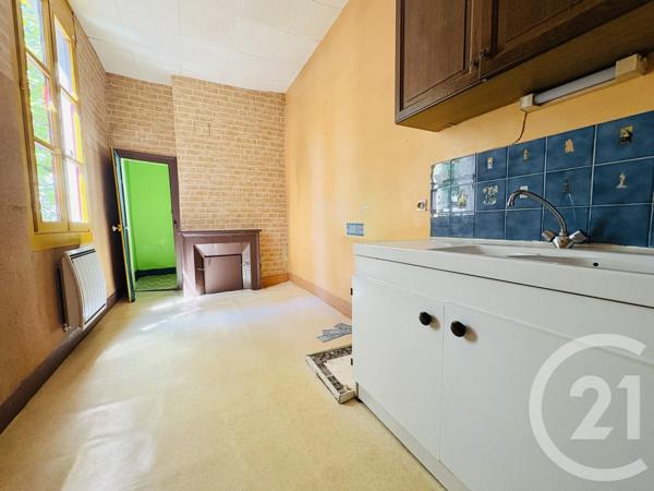 Immeuble à vendre  297,38 m 2   LIMOGES  - 87